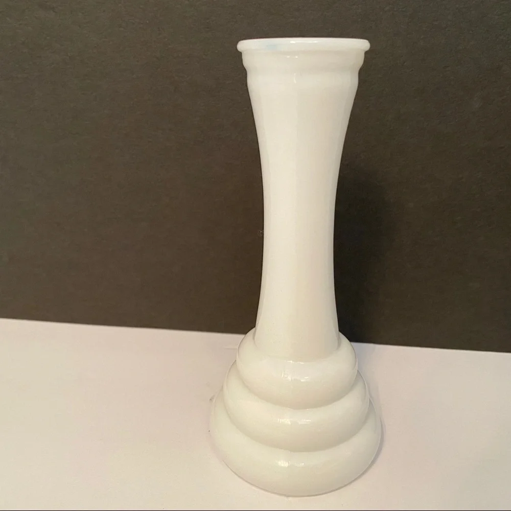 RANDALL VASE WHITE MILK GLASS BUD FLOWER 6” 3 RING HOME ACCENT VINTAGE